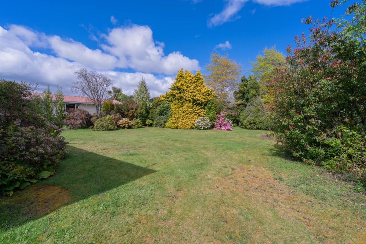 Rustlein Cottage - Te Anau Holiday Home Экстерьер фото